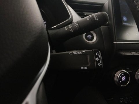Voitures D'occasion À Faches Thumesnil | Renault Captur 1.3 Tce Mild Hybrid 140Ch Techno