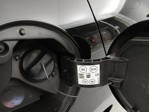 Voitures D'occasion À Faches Thumesnil | Renault Clio 1.6 E-Tech 145Ch Full Hybrid Techno - 24