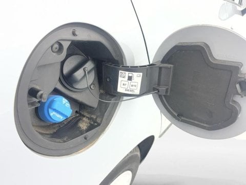 Voitures D'occasion À Faches Thumesnil | Renault Clio 1.5 Blue Dci 100Ch Evolution - 24