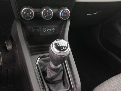 Voitures D'occasion À Faches Thumesnil | Renault Clio 1.0 Tce 90Ch Limited -21N