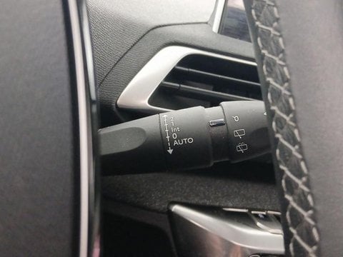 Voitures D'occasion À Faches Thumesnil | Peugeot 3008 1.2 Puretech 130Ch S&S Allure