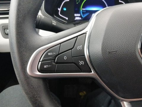 Voitures D'occasion À Faches Thumesnil | Renault Clio 1.6 E-Tech 145Ch Full Hybrid Techno