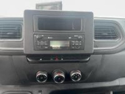 Voitures D'occasion À Faches Thumesnil | Renault Master Ccb Rj3500 L4 2.3 Blue Dci 130Ch Double ...