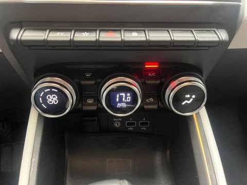 Voitures D'occasion À Faches Thumesnil | Renault Clio 1.6 E-Tech Hybride 145Ch Techno