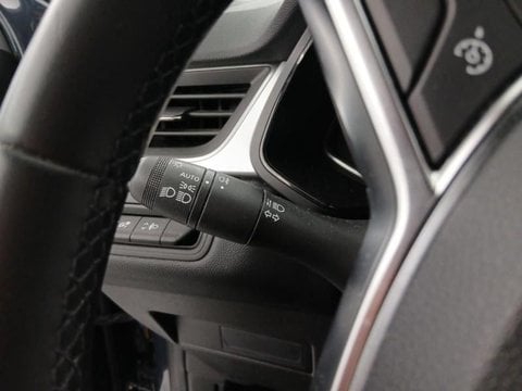 Voitures D'occasion À Faches Thumesnil | Renault Captur 1.6 E-Tech Hybride 145Ch Techno