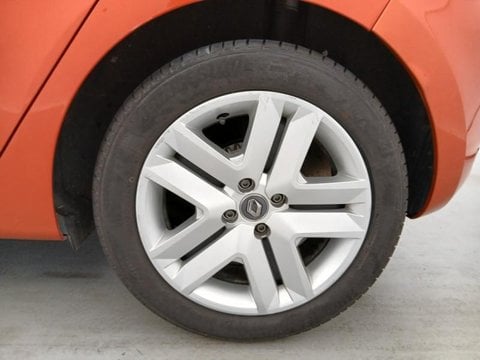 Voitures D'occasion À Faches Thumesnil | Renault Clio 1.0 Tce 90Ch Zen -21