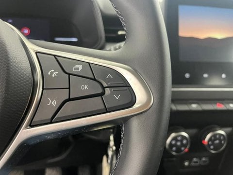 Voitures D'occasion À Faches Thumesnil | Renault Clio Réversible Clio Réversible 1.0 Sce 65Ch ...