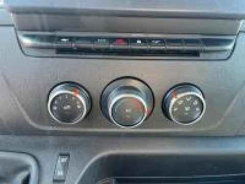 Voitures D'occasion À Faches Thumesnil | Renault Master Fg F3500 L2H2 2.3 Blue Dci 135Ch Confort...