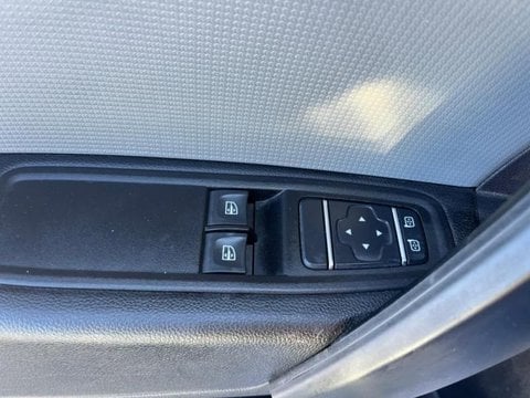 Voitures D'occasion À Faches Thumesnil | Renault Kangoo Van 1.5 Blue Dci 95Ch Grand Confort Sés...
