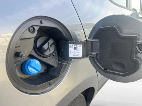 Voitures D'occasion À Faches Thumesnil | Renault Clio 1.5 Blue Dci 100Ch Evolution - 24 Ae