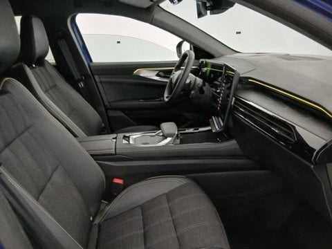 Voitures D'occasion À Faches Thumesnil | Renault Austral 1.2 E-Tech Full Hybrid 200Ch Iconic- 24