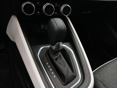 Voitures D'occasion À Faches Thumesnil | Renault Clio 1.6 E-Tech Hybride 145Ch Techno