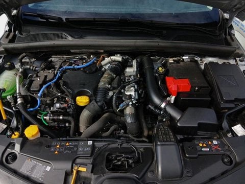 Voitures D'occasion À Faches Thumesnil | Renault Clio 1.5 Blue Dci 100Ch Evolution - 24