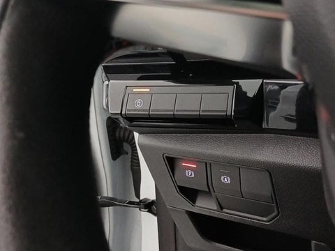 Voitures D'occasion À Faches Thumesnil | Renault Austral 1.2 E-Tech Full Hybrid 200Ch Techno Esp...