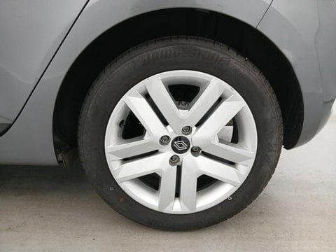 Voitures D'occasion À Faches Thumesnil | Renault Clio 1.0 Tce 90Ch Evolution - 24