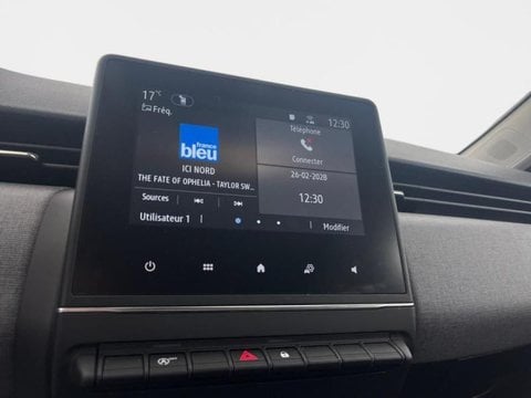 Voitures D'occasion À Faches Thumesnil | Renault Clio Réversible Clio Réversible 1.0 Sce 65Ch ...