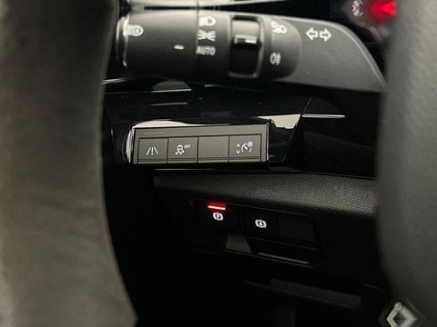 Voitures D'occasion À Faches Thumesnil | Renault Austral 1.2 E-Tech Full Hybrid 200Ch Techno Esp...