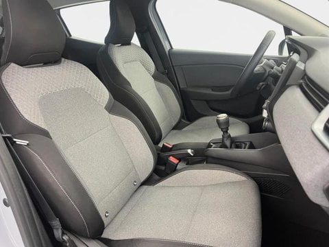 Voitures D'occasion À Faches Thumesnil | Renault Clio 1.5 Blue Dci 100Ch Evolution - 24