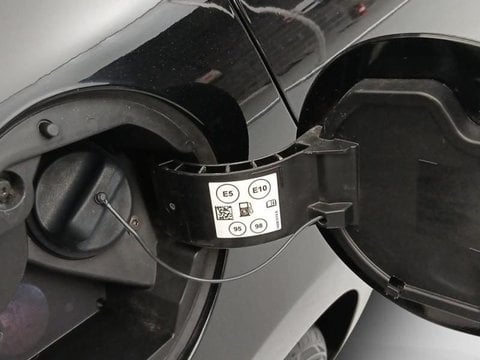 Voitures D'occasion À Faches Thumesnil | Renault Clio 1.6 E-Tech 145Ch Full Hybrid Esprit Alpine