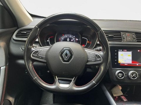 Voitures D'occasion À Faches Thumesnil | Renault Kadjar 1.3 Tce 140Ch Fap Black Edition 153G