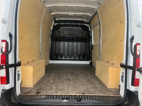Voitures D'occasion À Faches Thumesnil | Renault Master Fg F3500 L2H2 2.3 Blue Dci 135Ch Confort...