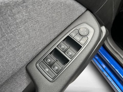 Voitures D'occasion À Faches Thumesnil | Renault Clio 1.0 Tce 90Ch Techno