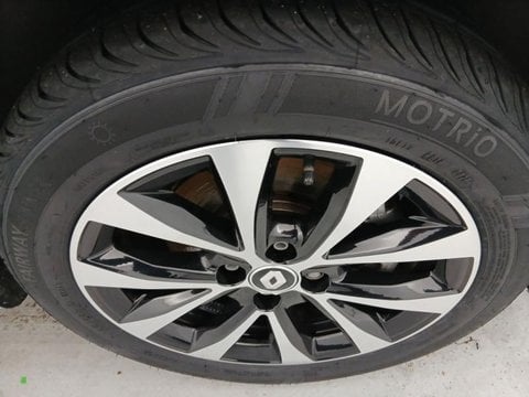 Voitures D'occasion À Faches Thumesnil | Renault Clio 1.6 E-Tech 145Ch Full Hybrid Techno