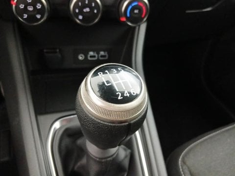 Voitures D'occasion À Faches Thumesnil | Renault Captur 1.0 Tce 90Ch Evolution