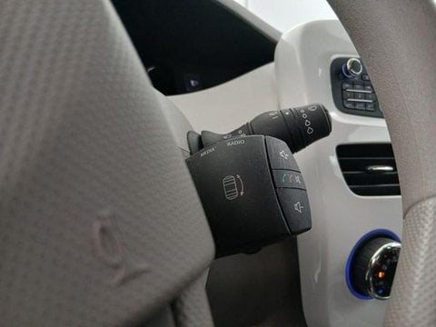 Voitures D'occasion À Faches Thumesnil | Renault Zoe Life Charge Normale R90 My19