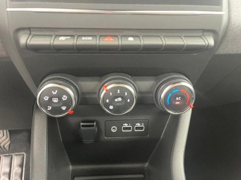 Voitures D'occasion À Faches Thumesnil | Renault Clio 1.0 Tce 90Ch Evolution