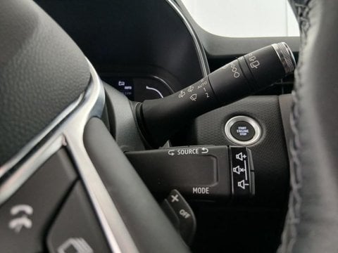 Voitures D'occasion À Faches Thumesnil | Renault Clio 1.3 Tce 130Ch Fap Intens Edc