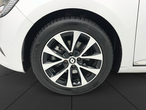 Voitures D'occasion À Faches Thumesnil | Renault Clio 1.6 E-Tech Hybride 145Ch Techno