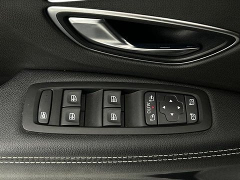 Voitures D'occasion À Faches Thumesnil | Renault Scénic Scenic 1.3 Tce 140Ch Fap Limited Edc