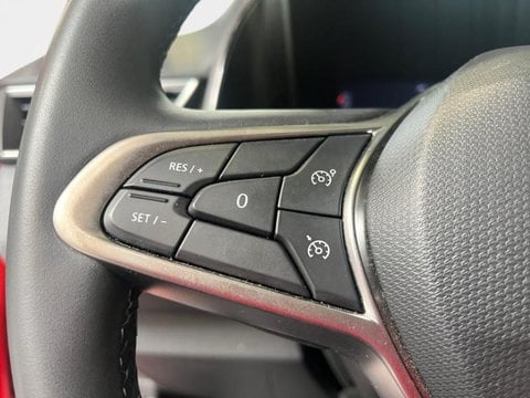 Voitures D'occasion À Faches Thumesnil | Renault Clio 1.5 Blue Dci 100Ch Evolution - 24