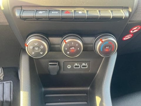 Voitures D'occasion À Faches Thumesnil | Renault Clio 1.5 Dci 100Ch Evolution - 25