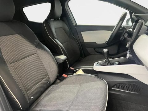 Voitures D'occasion À Faches Thumesnil | Renault Clio 1.0 Tce 90Ch Techno