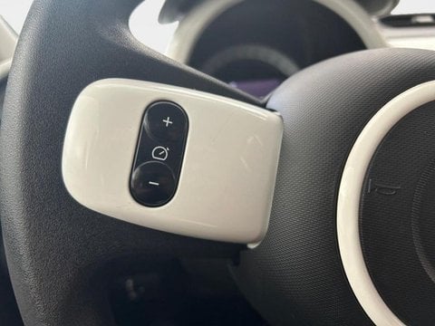 Voitures D'occasion À Faches Thumesnil | Renault Twingo E-Tech Electric Zen R80 Achat Intégral ...