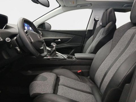 Voitures D'occasion À Faches Thumesnil | Peugeot 3008 1.2 Puretech 130Ch S&S Allure