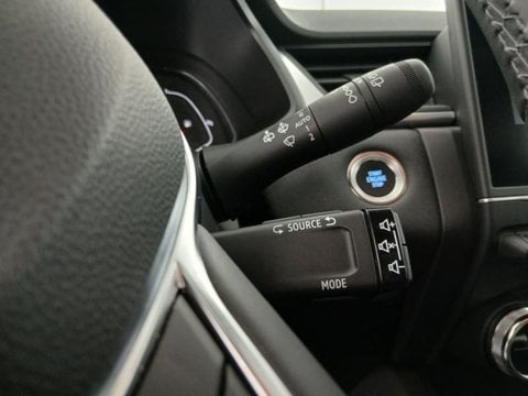 Voitures D'occasion À Faches Thumesnil | Renault Captur 1.6 E-Tech Hybride 145Ch Zen -21