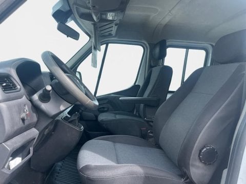 Voitures D'occasion À Faches Thumesnil | Renault Master Ccb Rj3500 L4 2.3 Blue Dci 130Ch Double ...
