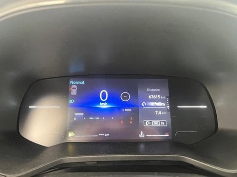 Voitures D'occasion À Faches Thumesnil | Renault Clio 1.5 Blue Dci 100Ch Evolution - 24