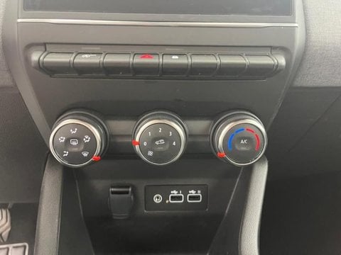 Voitures D'occasion À Faches Thumesnil | Renault Clio Réversible Clio Réversible 1.0 Sce 65Ch ...