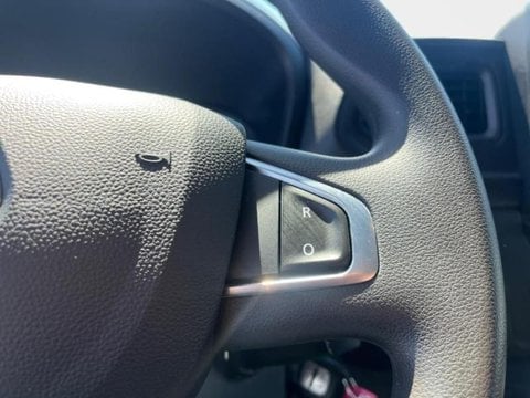 Voitures D'occasion À Faches Thumesnil | Renault Master Fg F3500 L2H2 2.3 Blue Dci 135Ch Confort...