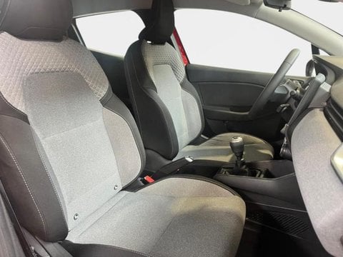 Voitures D'occasion À Faches Thumesnil | Renault Clio 1.5 Blue Dci 100Ch Evolution - 24
