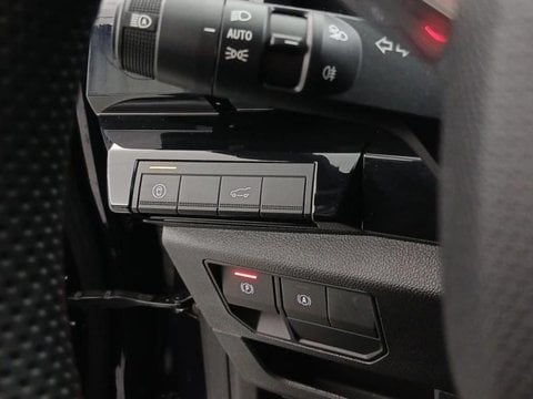 Voitures D'occasion À Faches Thumesnil | Renault Espace 1.2 E-Tech Full Hybrid 200Ch Techno 7 Pl...