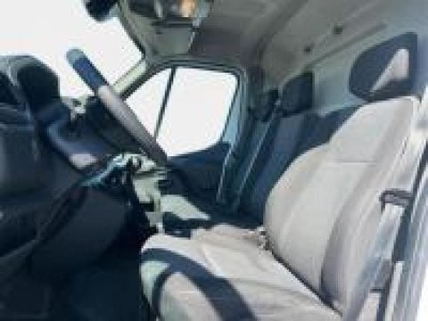 Voitures D'occasion À Faches Thumesnil | Renault Master Fg F3500 L2H2 2.3 Blue Dci 135Ch Confort...