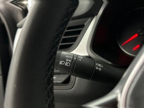 Voitures D'occasion À Faches Thumesnil | Renault Captur 1.0 Tce 90Ch Evolution