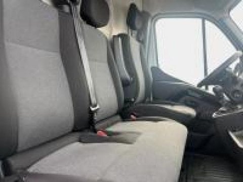Voitures D'occasion À Faches Thumesnil | Renault Master Fg F3300 L2H2 2.3 Blue Dci 135Ch Confort...