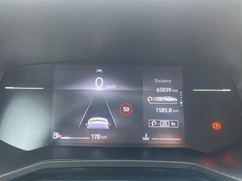 Voitures D'occasion À Faches Thumesnil | Renault Clio 1.5 Blue Dci 100Ch Evolution - 24 Ae