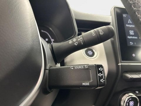Voitures D'occasion À Faches Thumesnil | Renault Clio 1.0 Tce 90Ch Techno